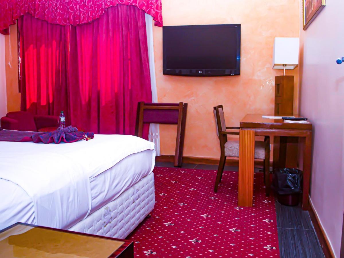 Hotel Fleur De Lys Almadies Dakar Exterior photo