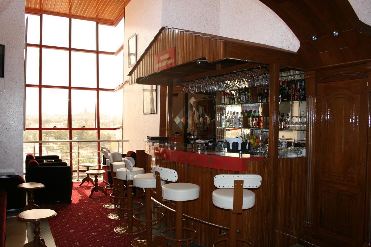 Hotel Fleur De Lys Almadies Dakar Exterior photo